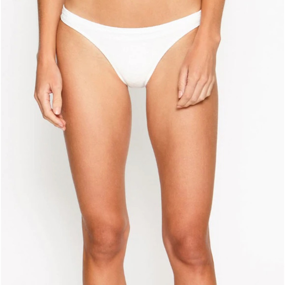 Suboo Haven Slim Swim Solid White Textured Bikini Bottom White Size 4 NEW $80 - Picture 1 of 4